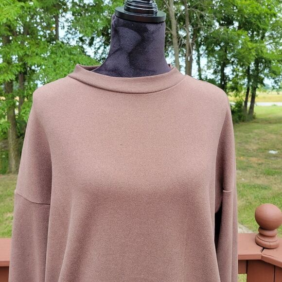 Women's Brown Long Sleeve Dropped Shoulder Crewneck Pullover Sweatshirt Size L - Picture 6 of 13